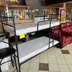 Stapelbed, zwart metaal